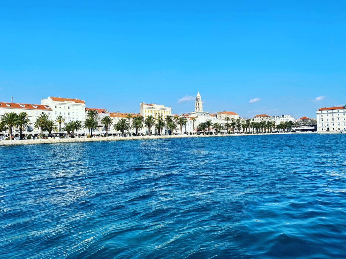 krevet i doručak Evala Luxury With Pool And Garden Split