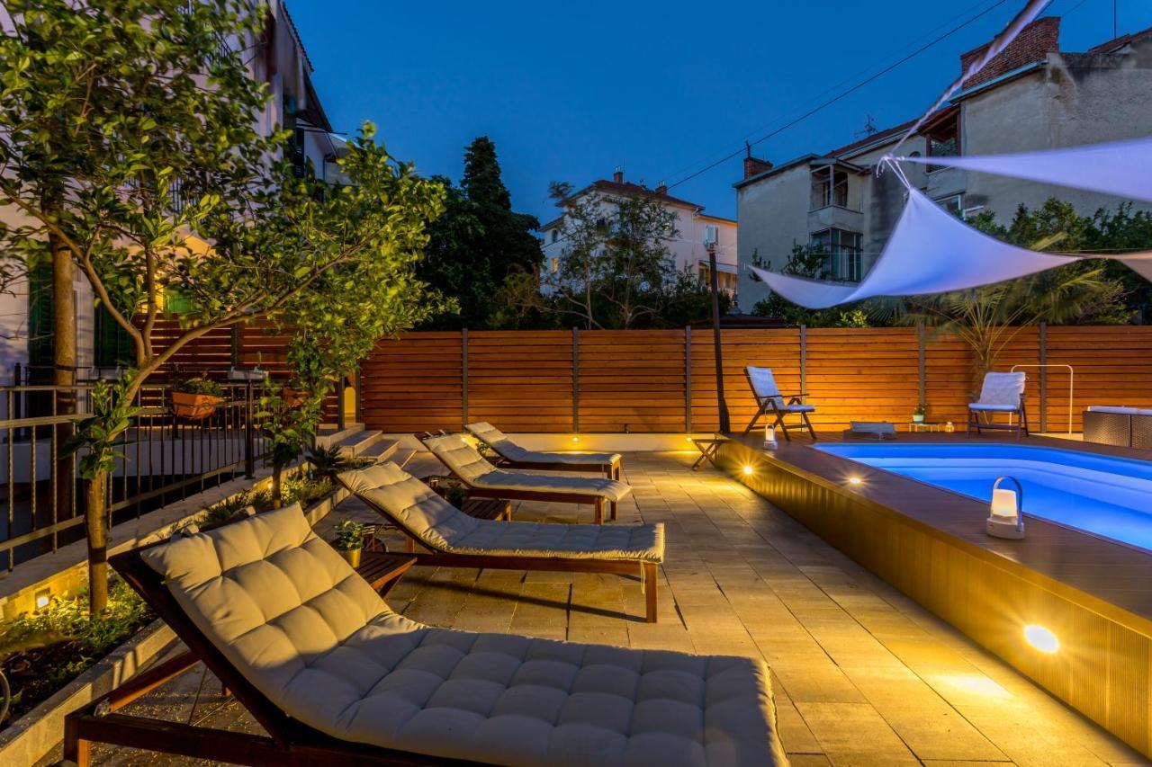 Evala Luxury With Pool And Garden krevet i doručak 4*